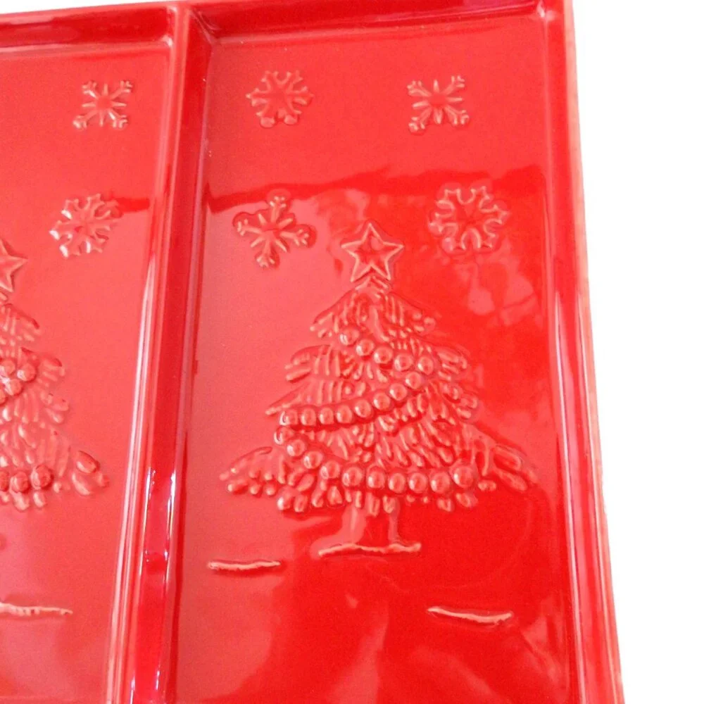 Sur La Table Red Ceramic 3 Section Divided Tray Lidded Bowl Christmas Tree
